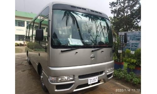 Nissan Civilian 2016